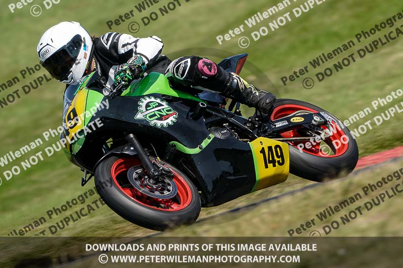 cadwell no limits trackday;cadwell park;cadwell park photographs;cadwell trackday photographs;enduro digital images;event digital images;eventdigitalimages;no limits trackdays;peter wileman photography;racing digital images;trackday digital images;trackday photos